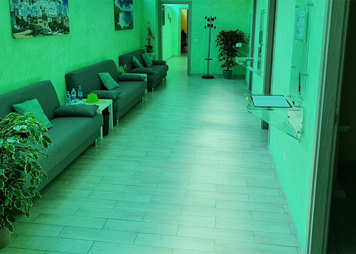 img-gallery